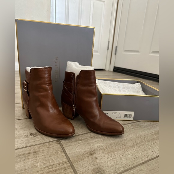 Louis et cie: Low Heel Boot - Picture 8 of 10